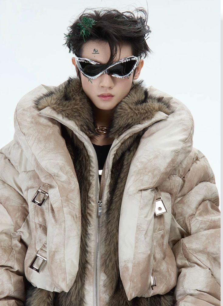 Two-piece Fur Trimmed Mountain Jacket