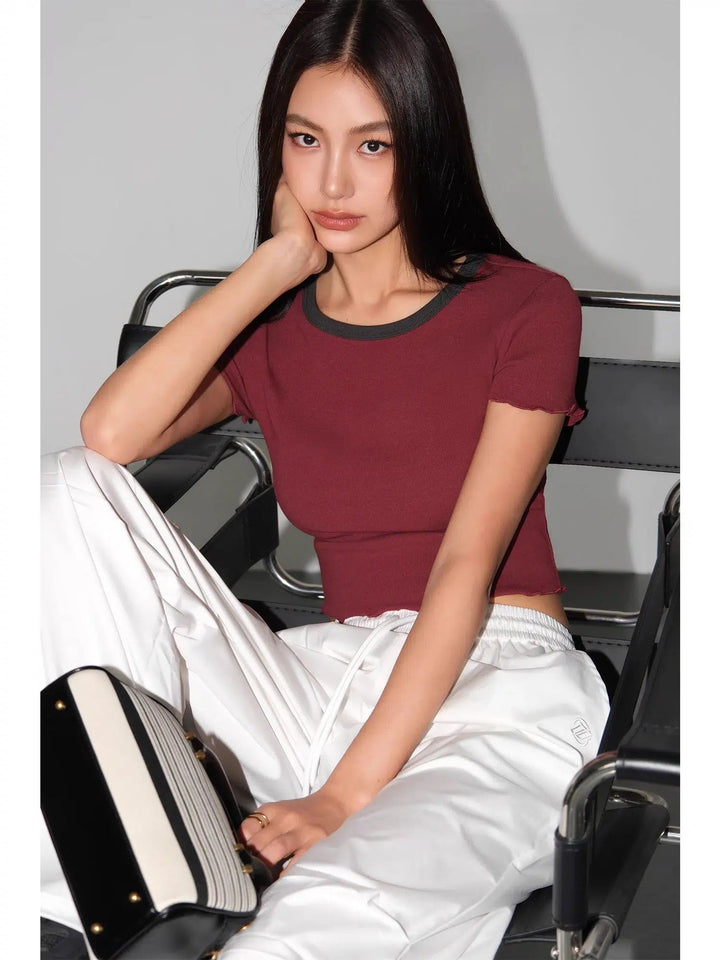 Short Contrast Color T-shirt