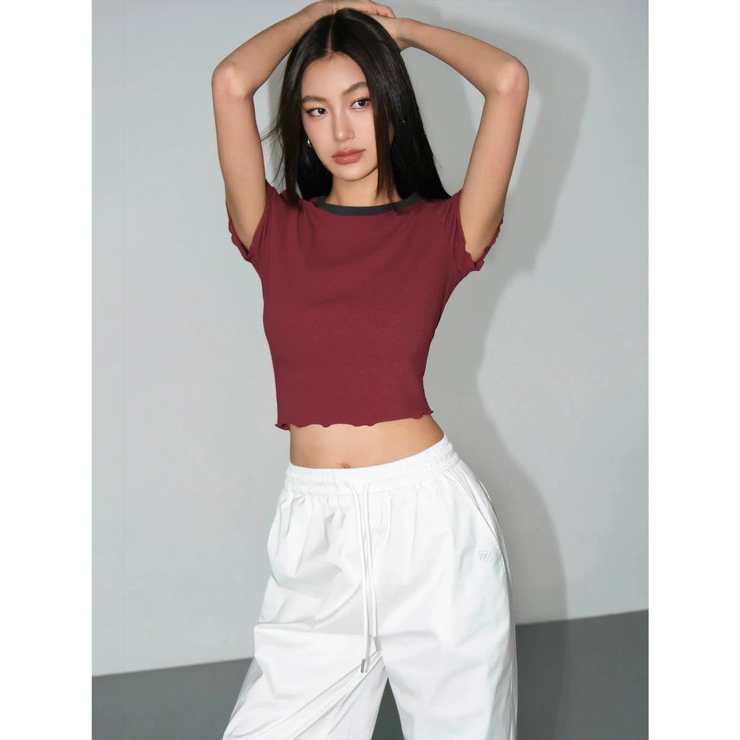 Short Contrast Color T-shirt