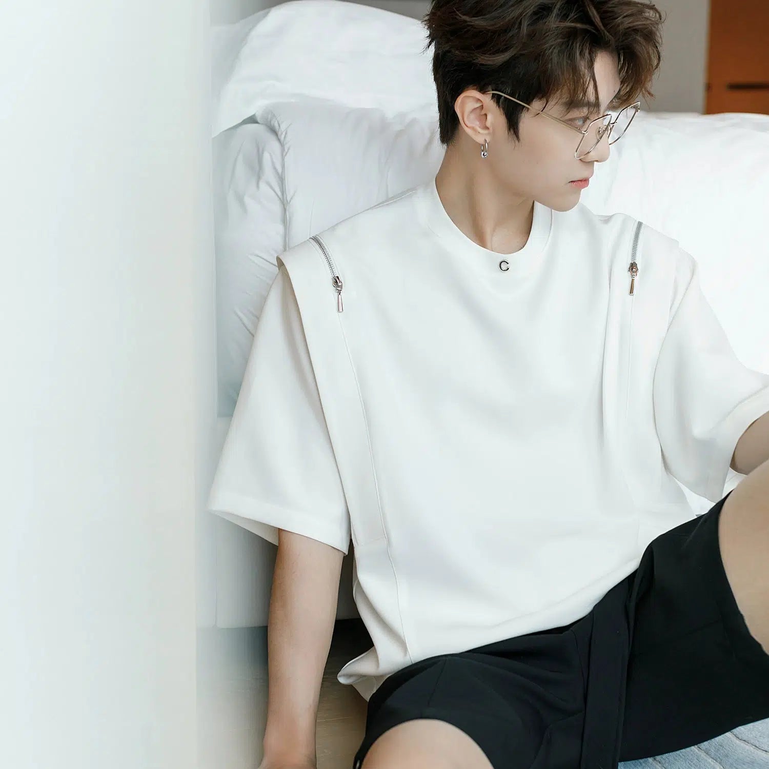 Shoulder Zip Short sleeve T-shirt