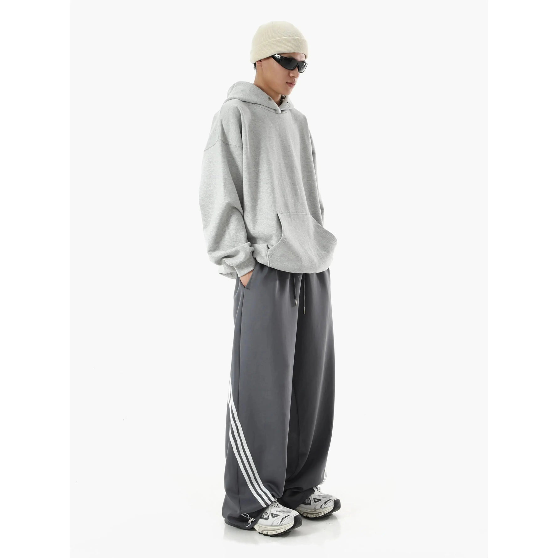 Side Striped Wide-Leg Sports Sweatpants