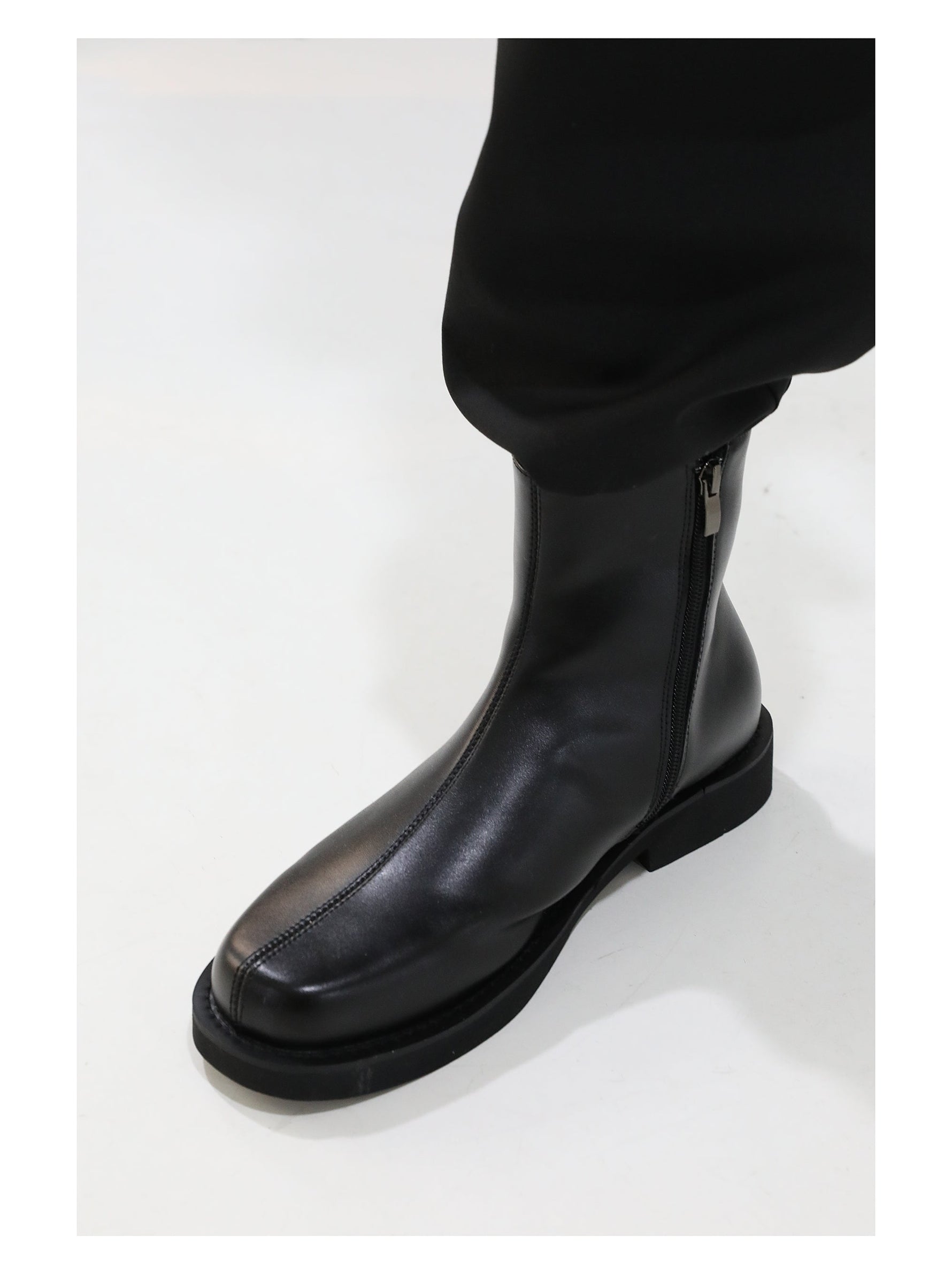 Sleek Ankle Chelsea Boots with Side Zipper