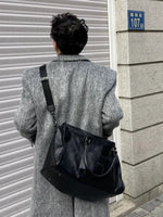 Sleek Leather Shoulder Bag