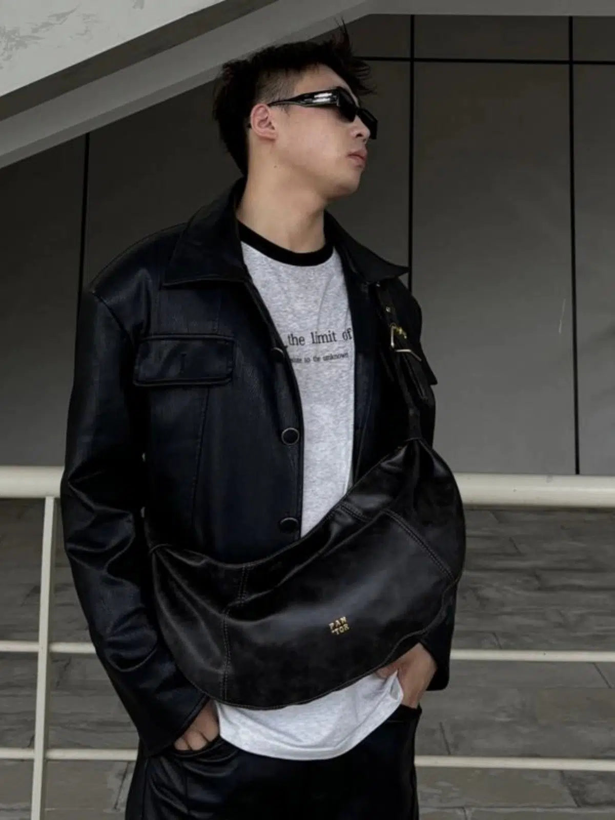 Sleek Leather Shoulder Bag