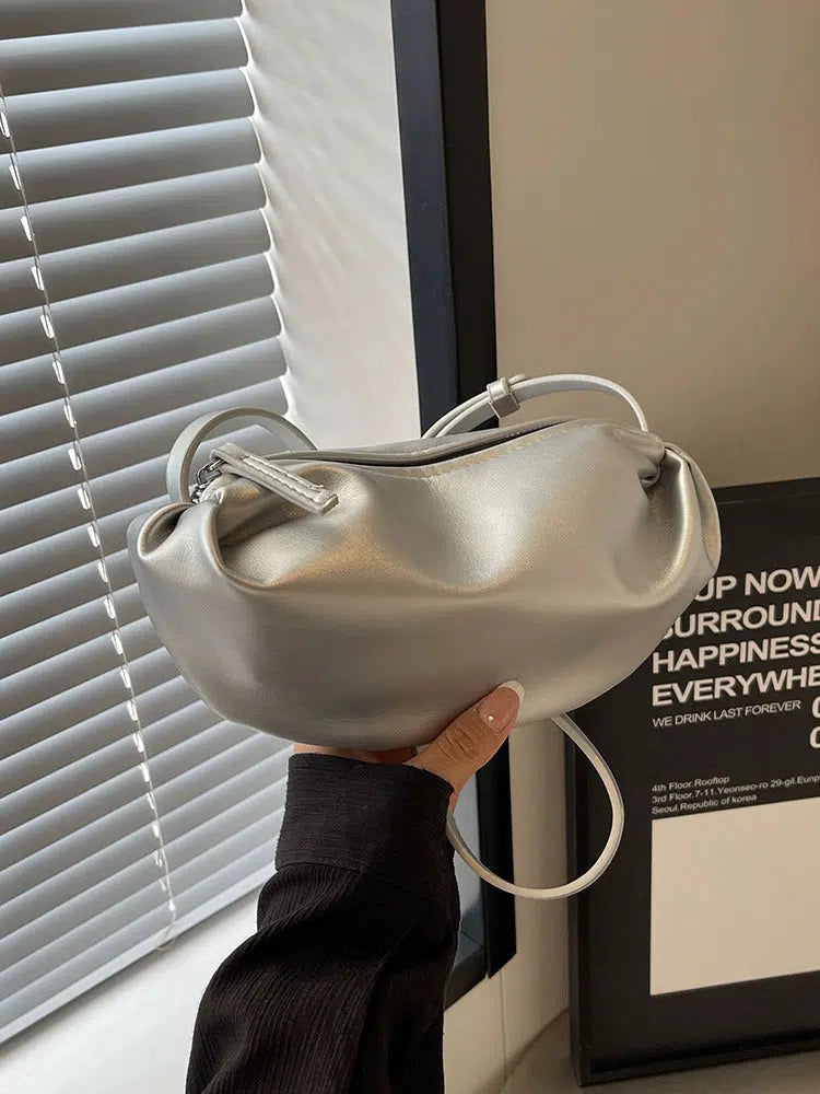 Sleek Leather Shoulder Bag