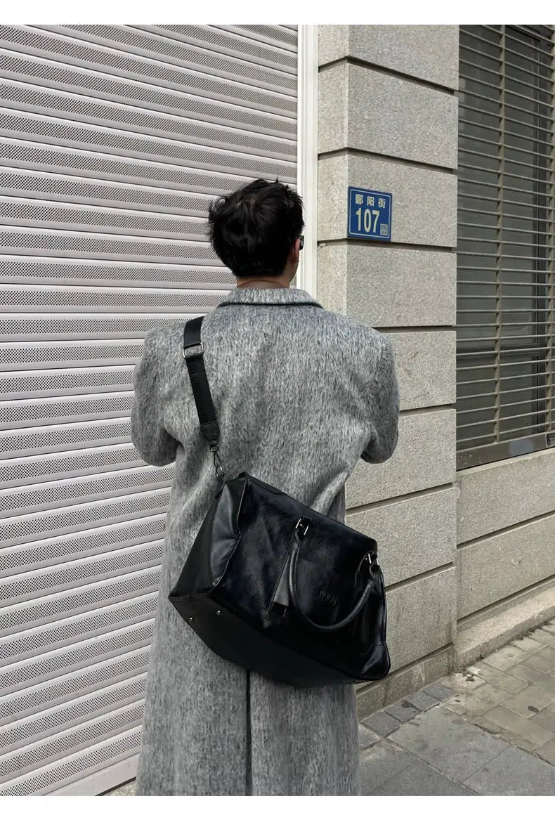 Sleek Leather Shoulder Bag