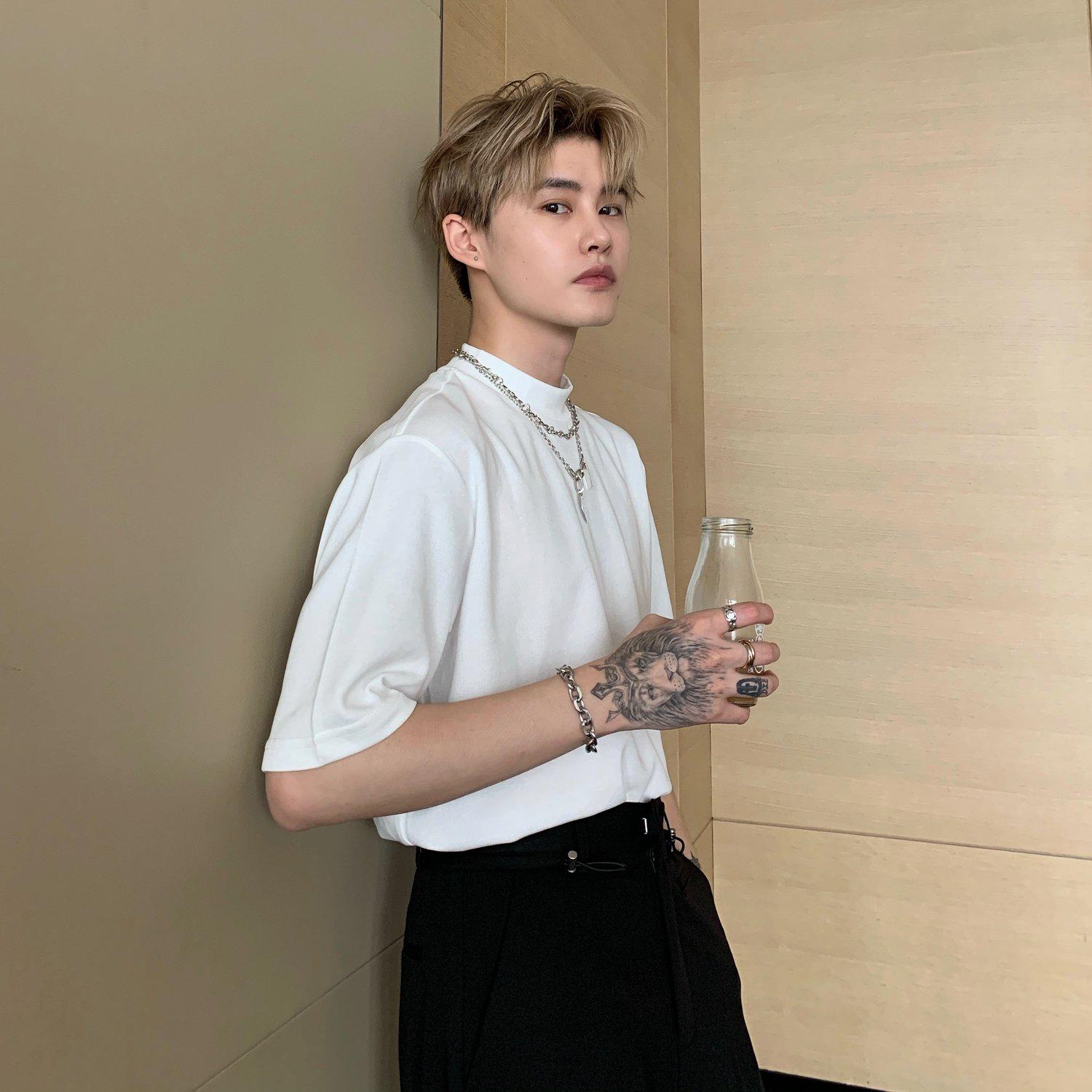 Small Collar Cotton Basic T-Shirt