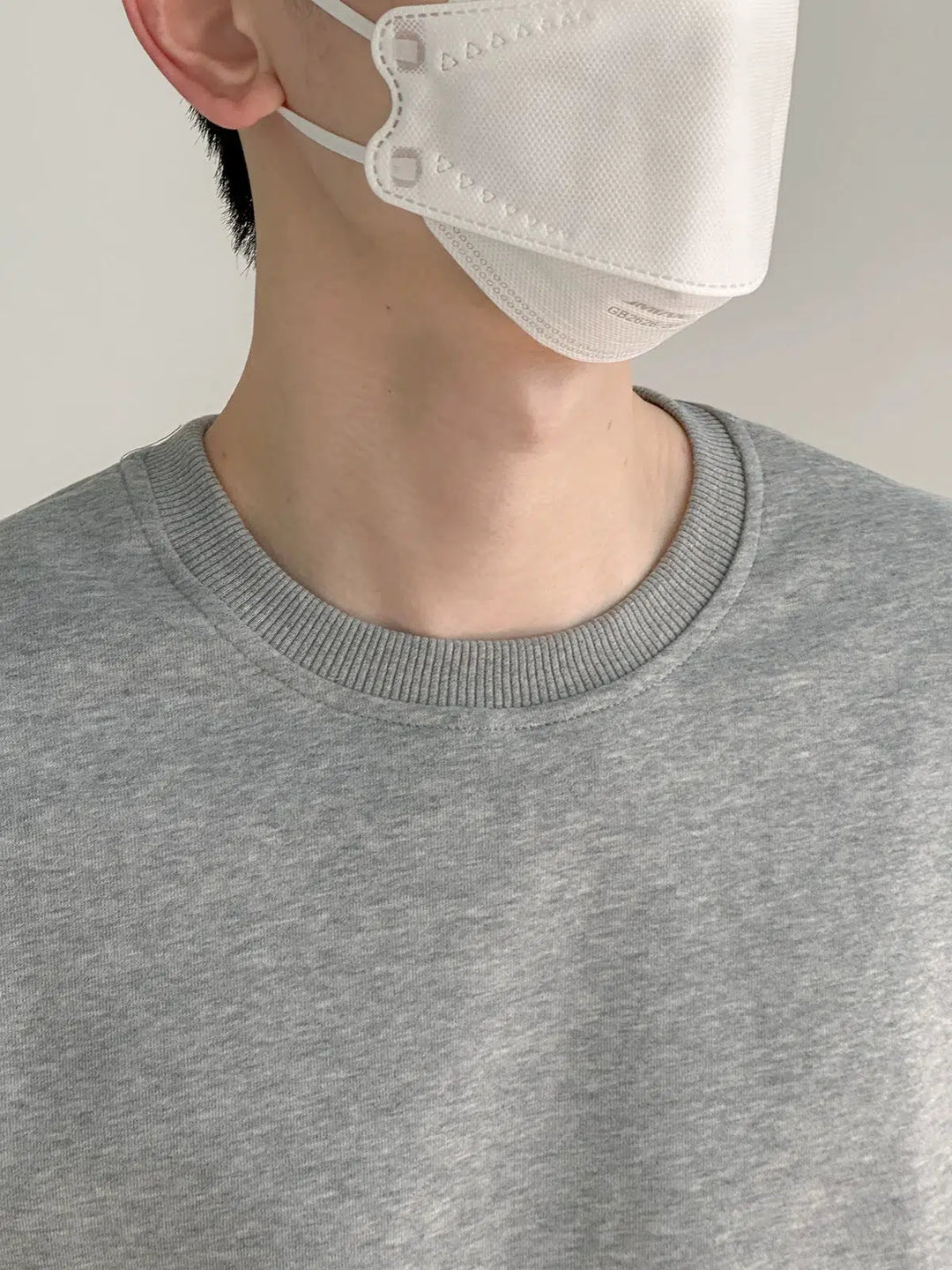 Solid Color Round Neck Sweatshirt