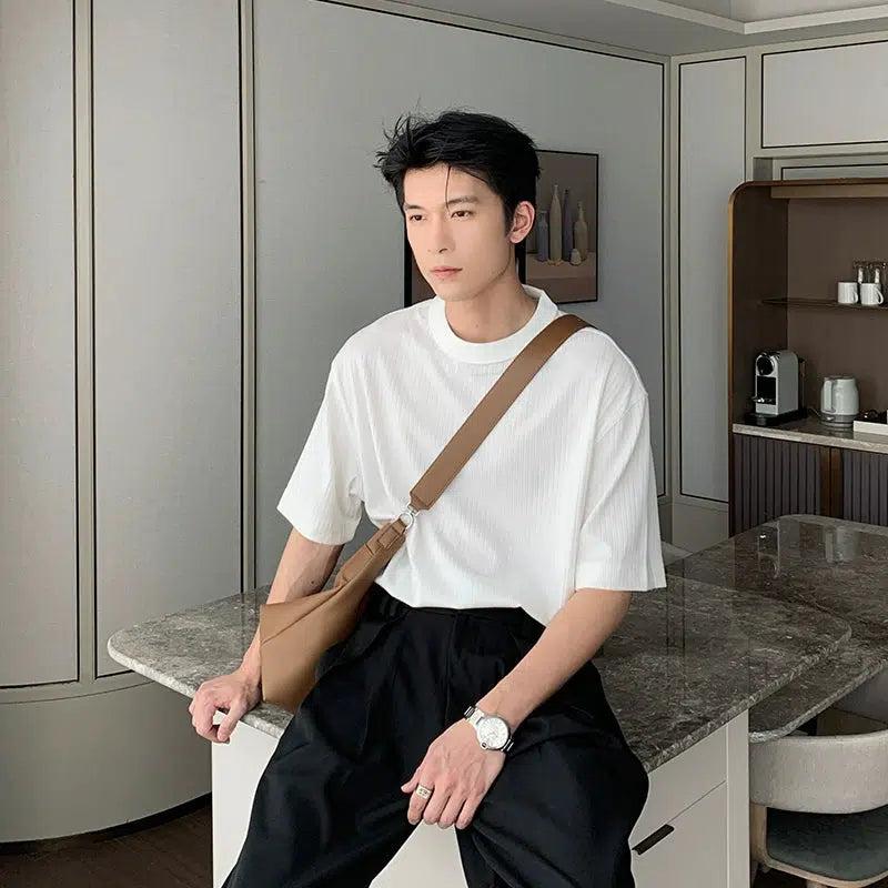 Solid Color Round Neck T-shirt