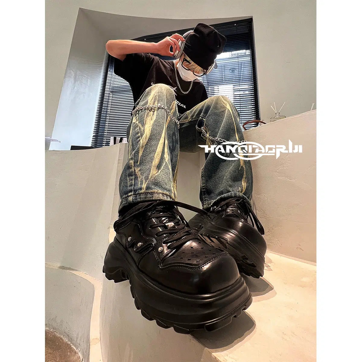 Square Toe Thick-Soled Rivet Shoes