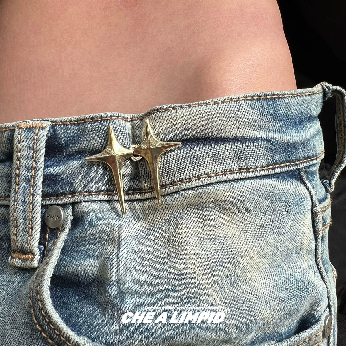 Star-Shaped Clip Waist Buckle