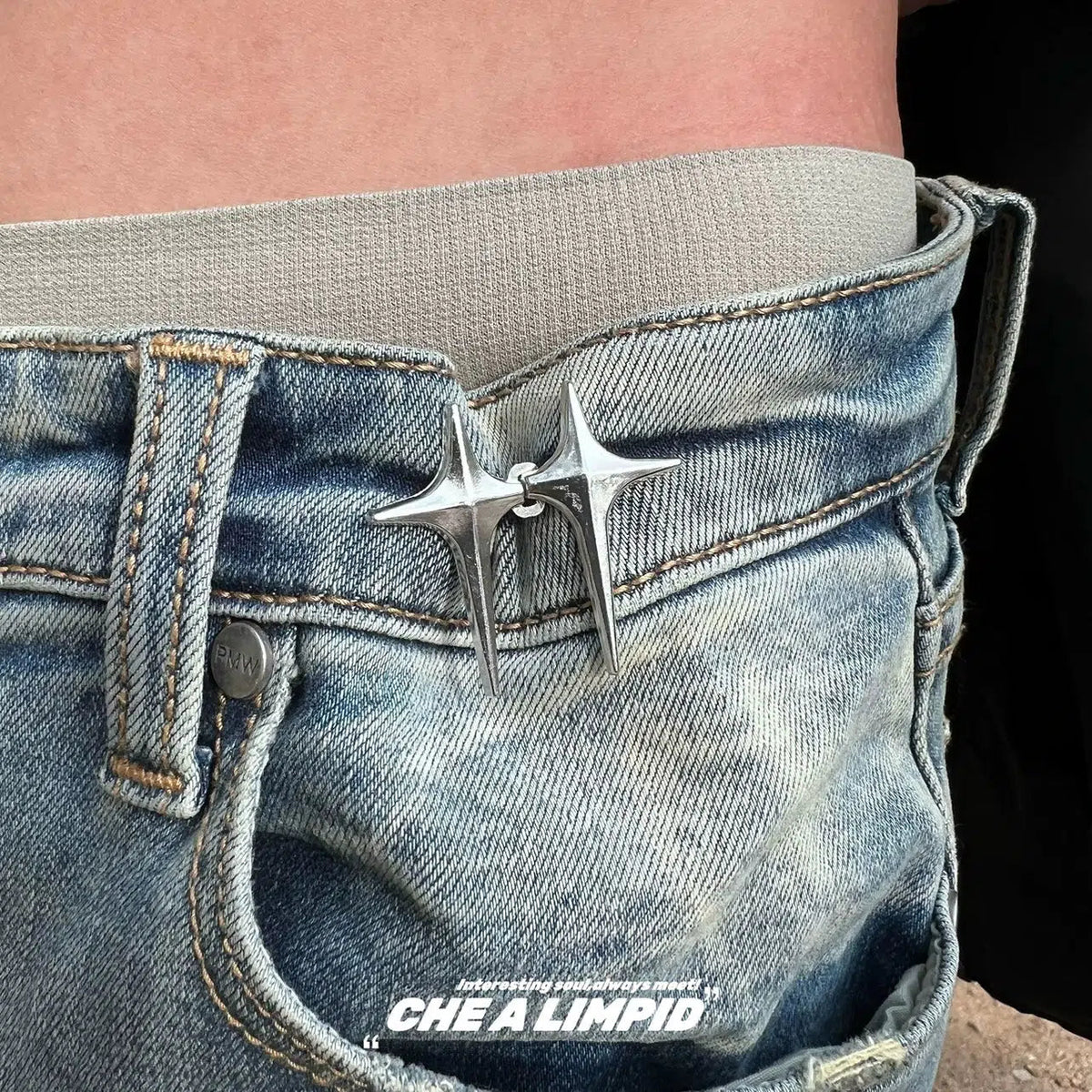 Star-Shaped Clip Waist Buckle