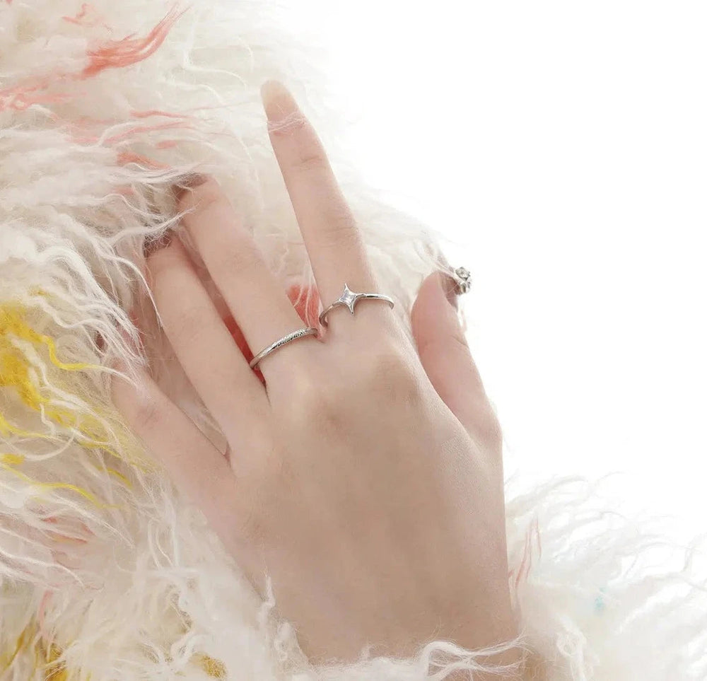 Star Zircon Ring