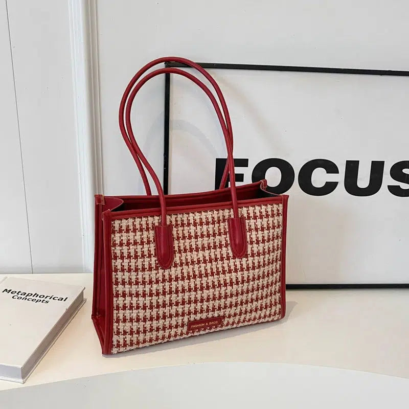 Stylish Heart Pattern Tote Bag