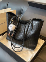 Stylish Houndstooth Tote Bag