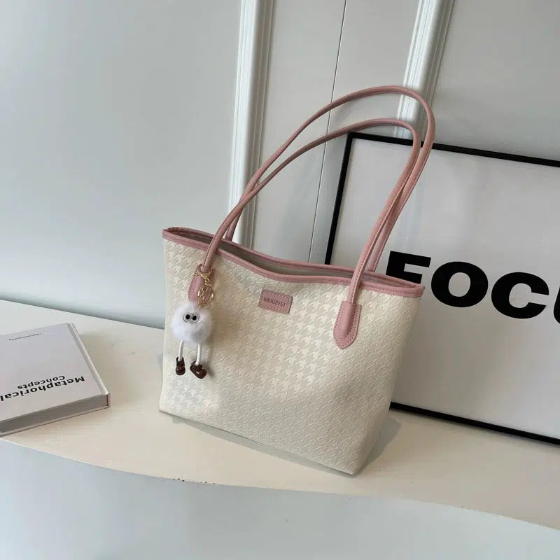 Stylish Houndstooth Tote Bag