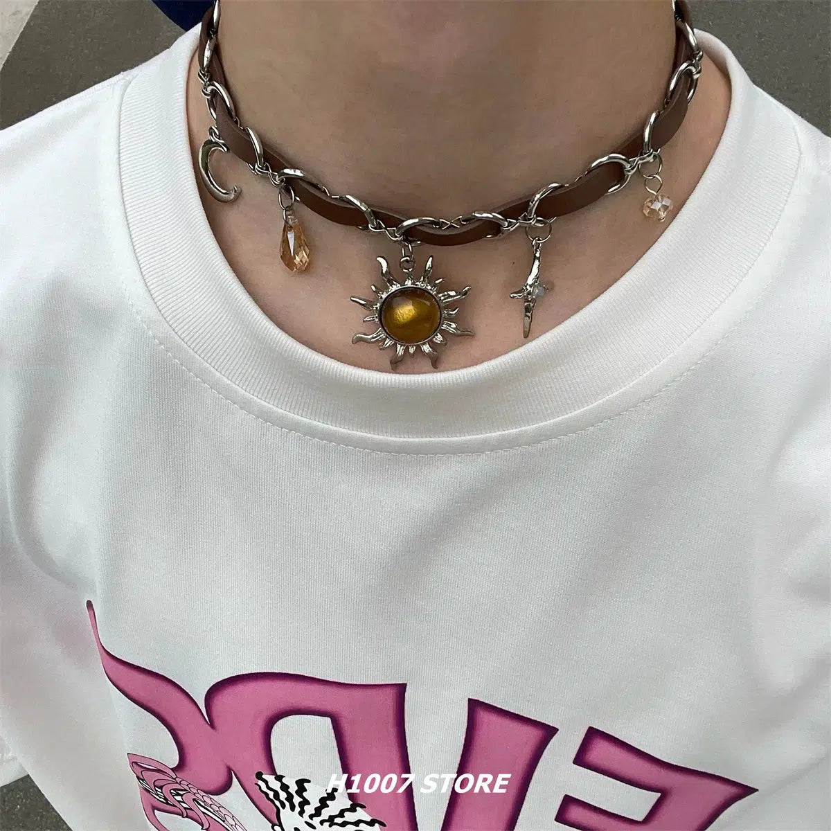 Sun Star Retro Pendant Necklace