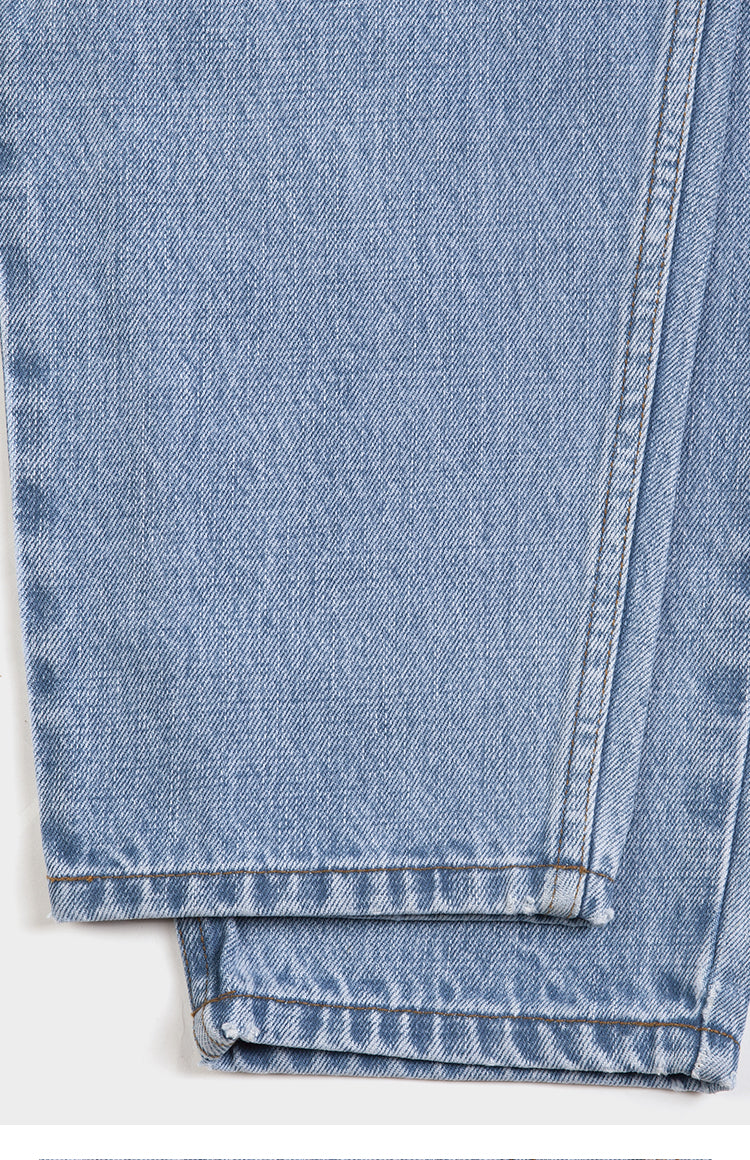 Tapered Carrot Light Blue Jeans