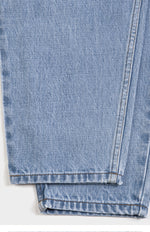 Tapered Carrot Light Blue Jeans
