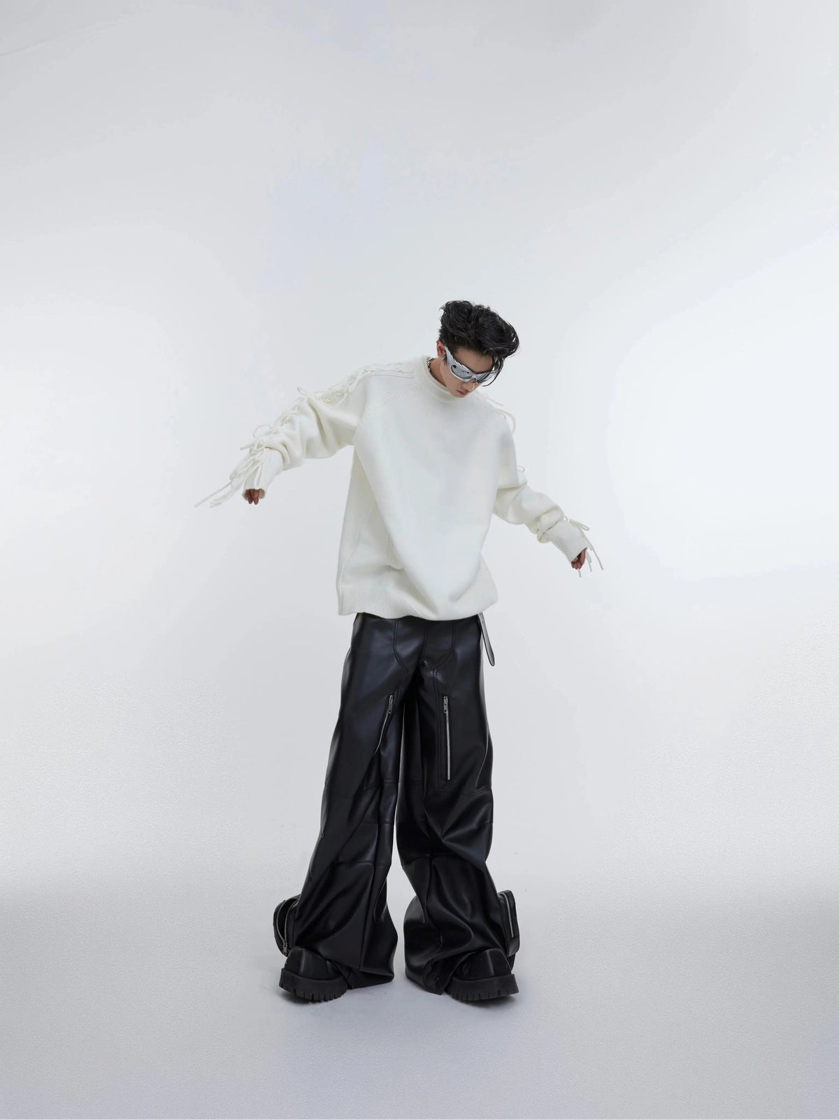 Tassel Pleated Round Neck Sweater