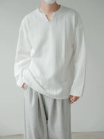 Textured V-neck Long-sleeved Pullover