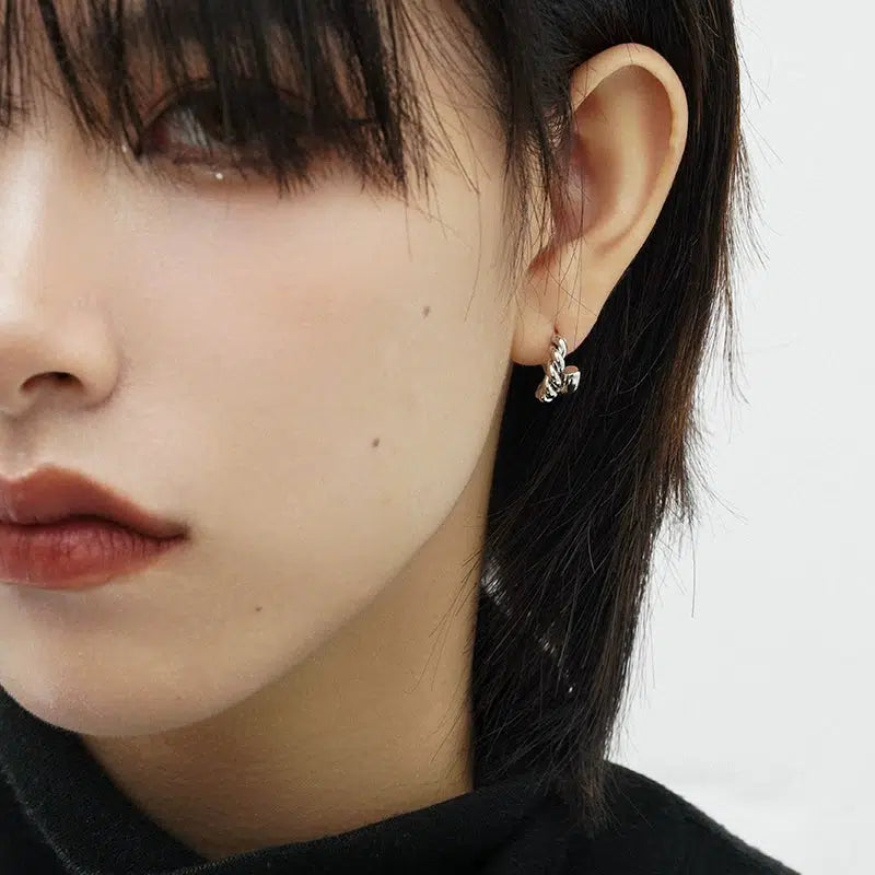 Threaded Circle Earrings