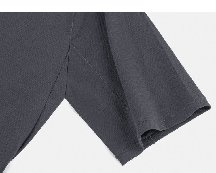 Three-dimensional Stitchingr T-shirt