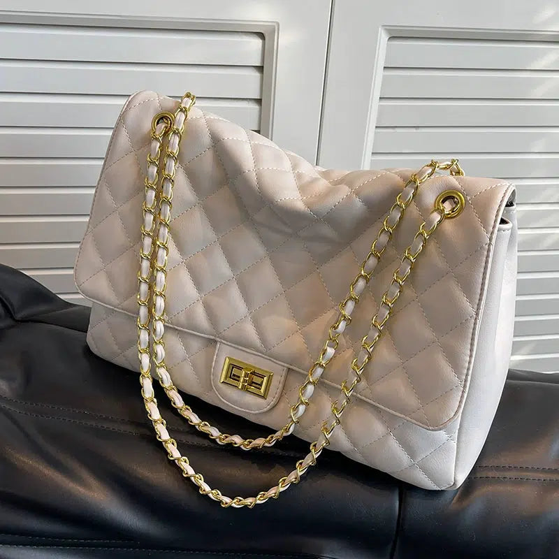 Turn Lock Closure Quilted Shoulder Bag