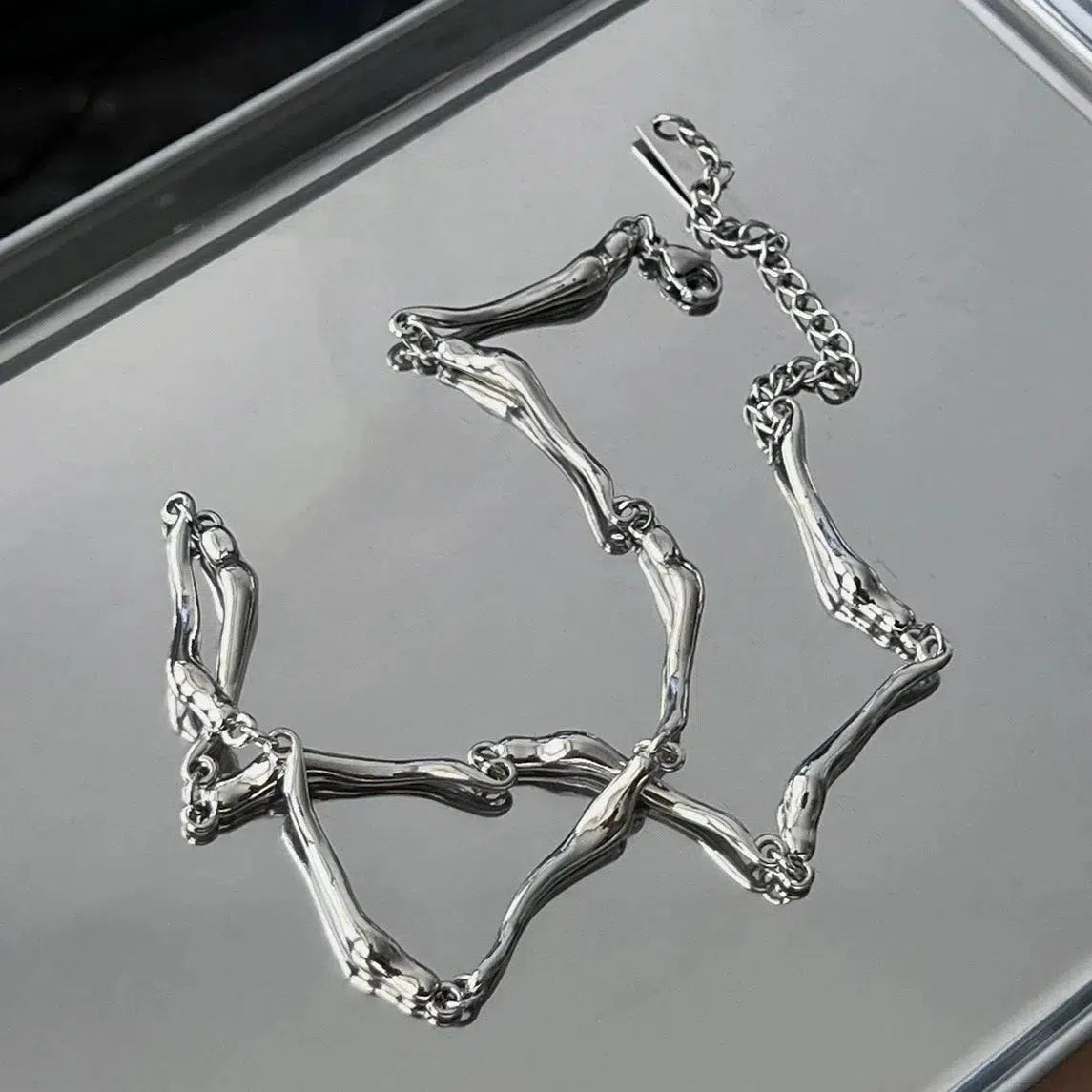 Twisted Chain Necklace