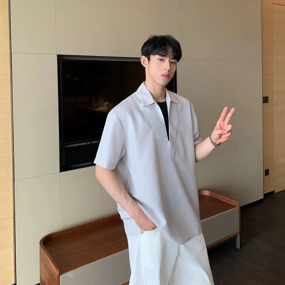 Two-piece V-neck T-shirt