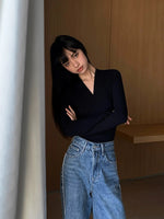 V-neck Long Sleeve Shirt