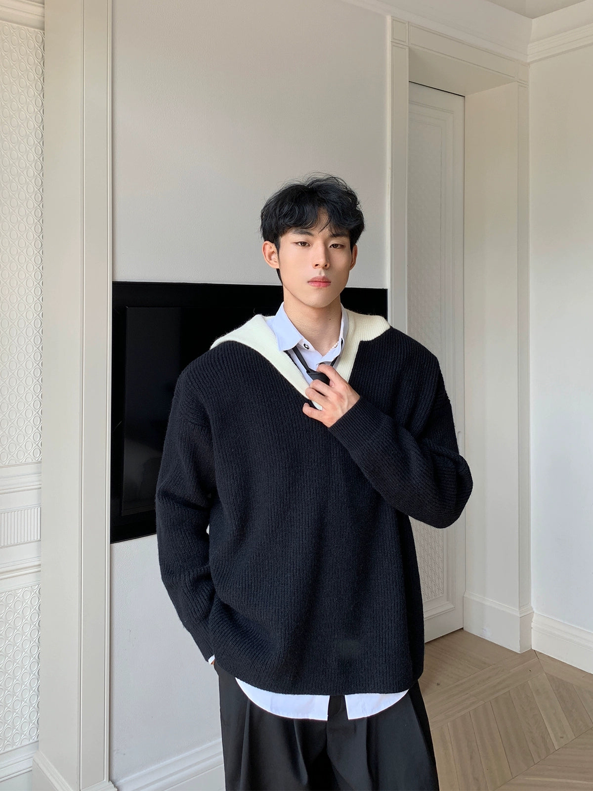 V-neck Ribbed Knit Sweater