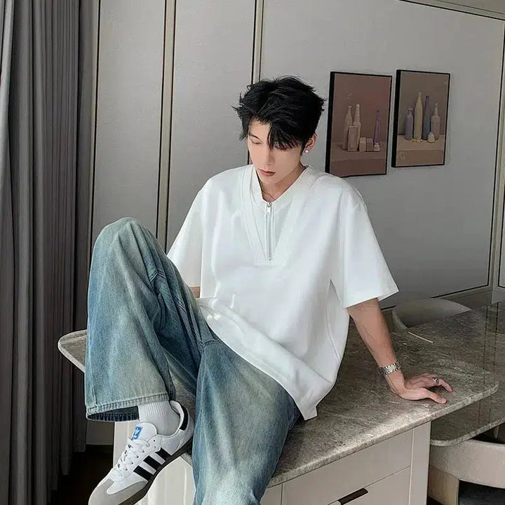 V-neck T-shirt with Front Zipper