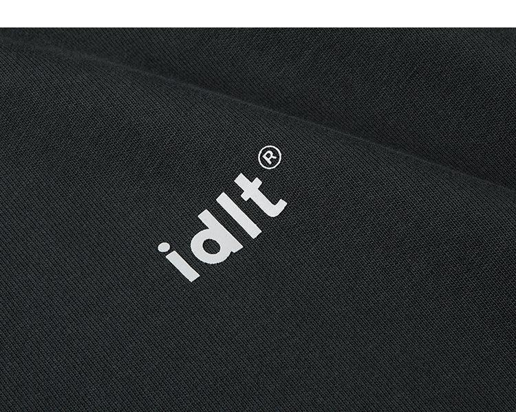 Versatile Logo Print T-shirt