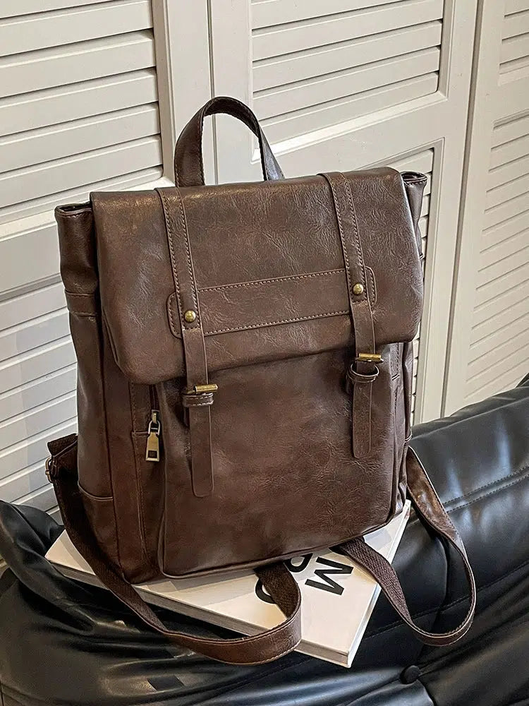 Vintage Buckle Straps Leather Backpack
