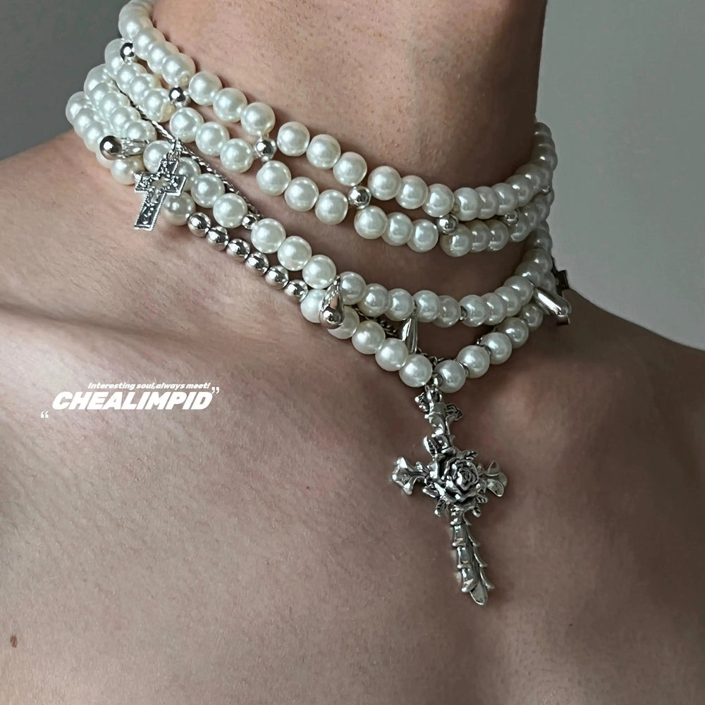 Vintage Cross Pendant Pearl Necklace