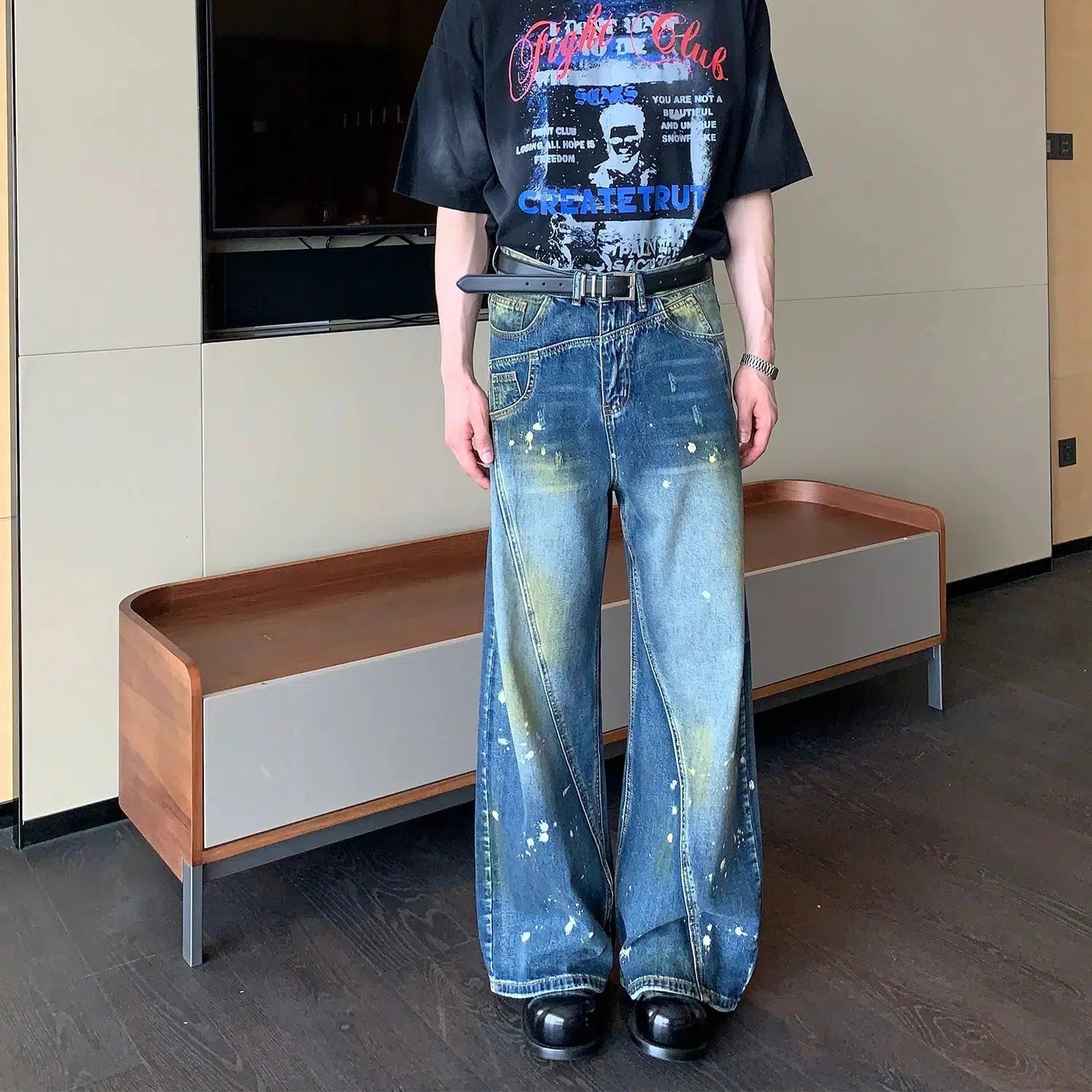 Vintage Distressed Wide-Leg Jeans