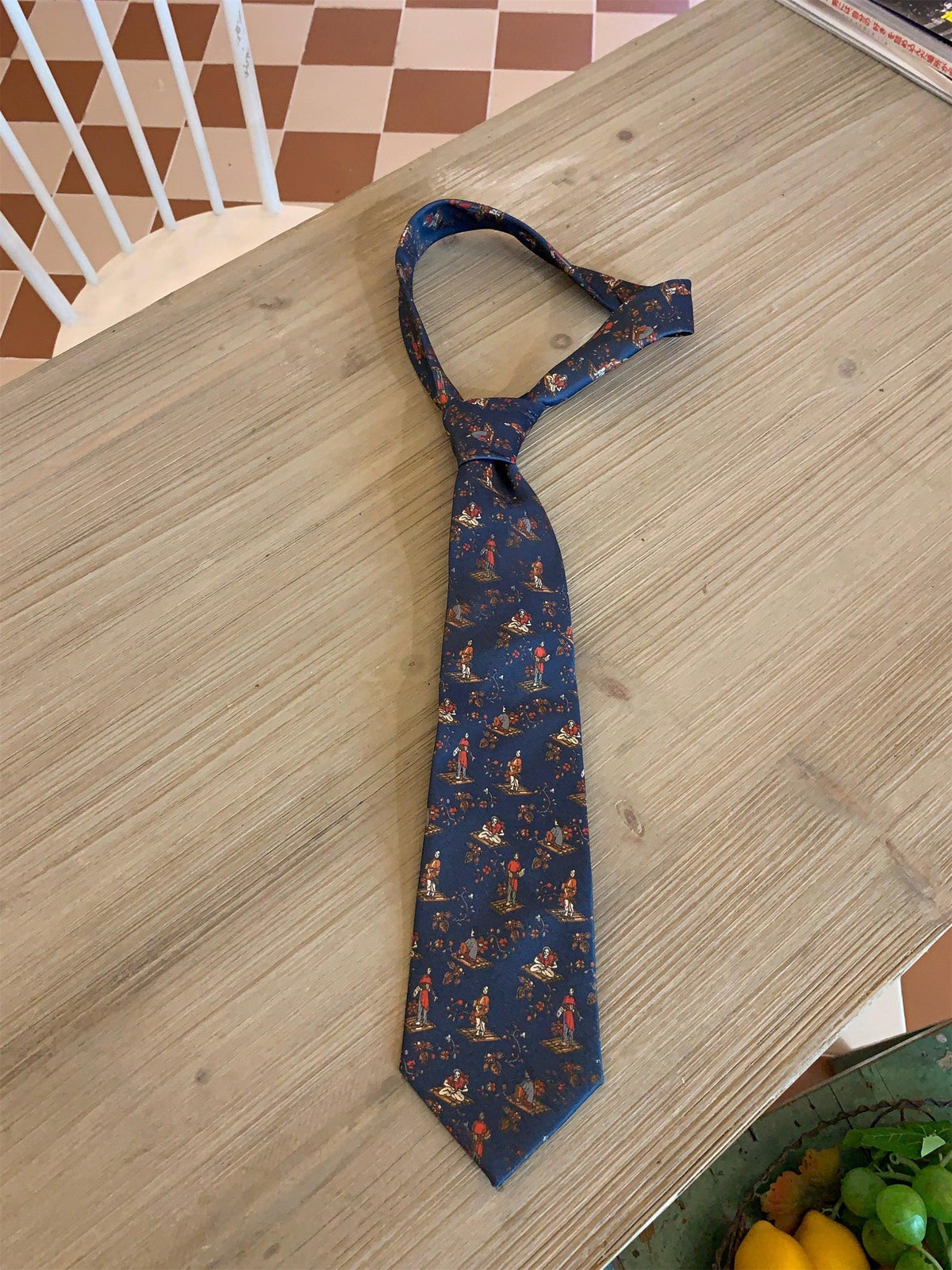 Vintage Floral Tie