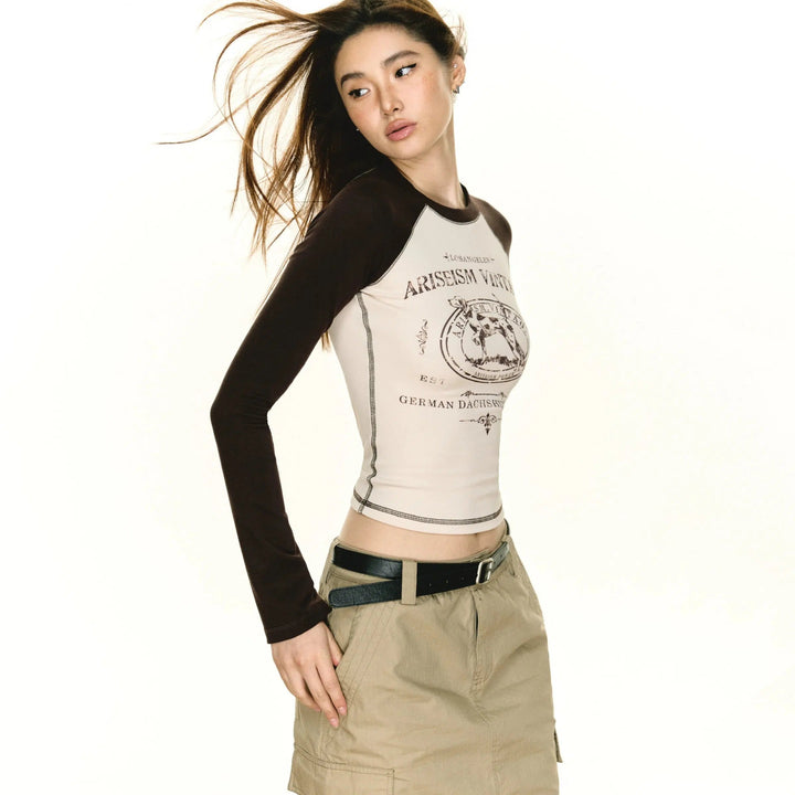 Vintage-Inspired Graphic Long Sleeve Pullover