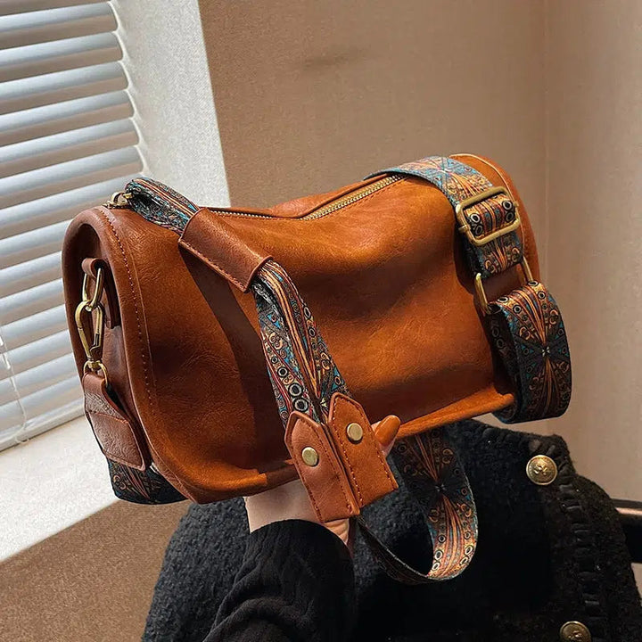 Vintage Pattern Strap Shoulder Bag