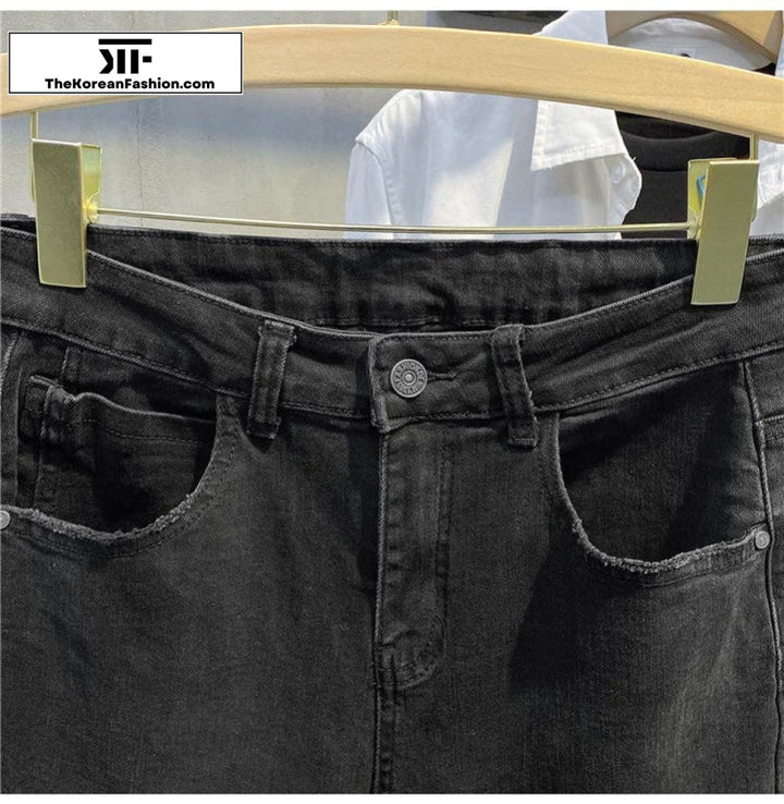 Washed Edging Slim Black Jeans