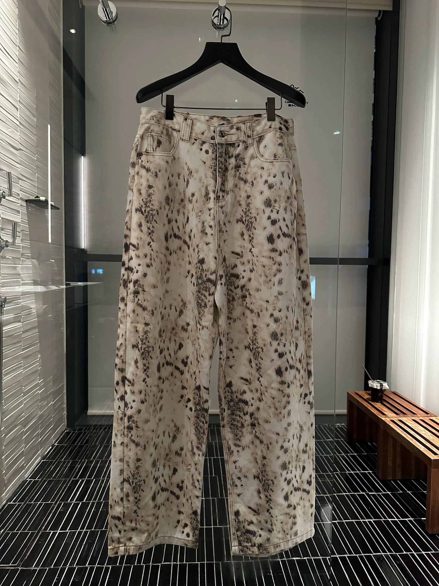 Washed Leopard Wide-Leg Denim Pants