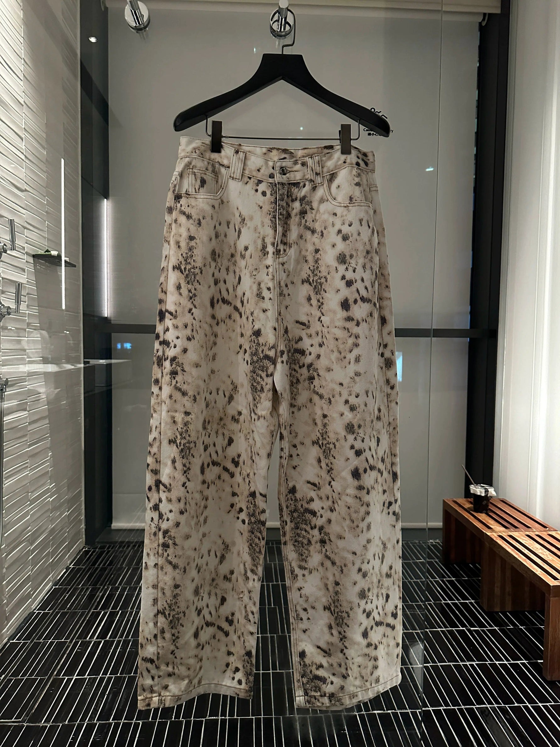 Washed Leopard Wide-Leg Denim Pants