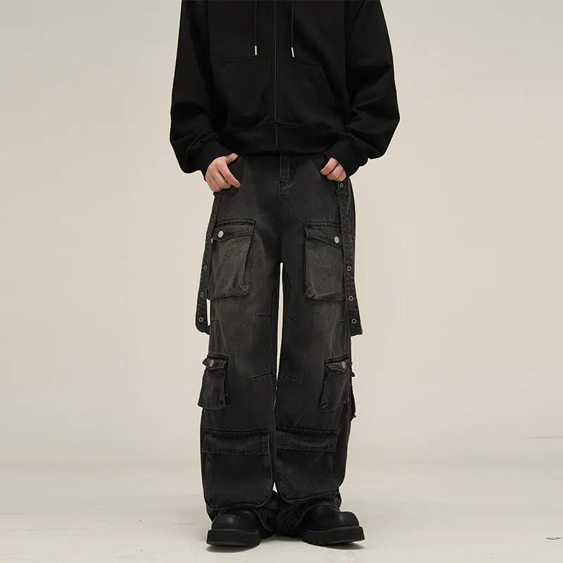 Washed Multi-pocket Ccargo eans