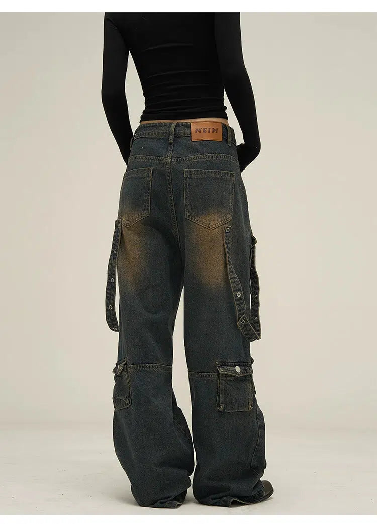 Washed Multi-pocket Ccargo eans
