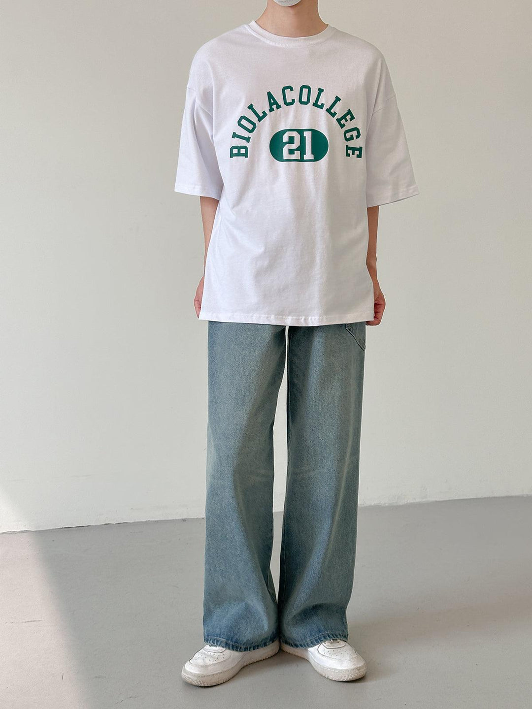 White Round Neck Printed T-shirt