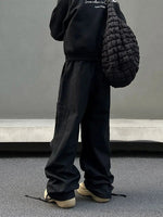 Wide Leg Cargo Pants