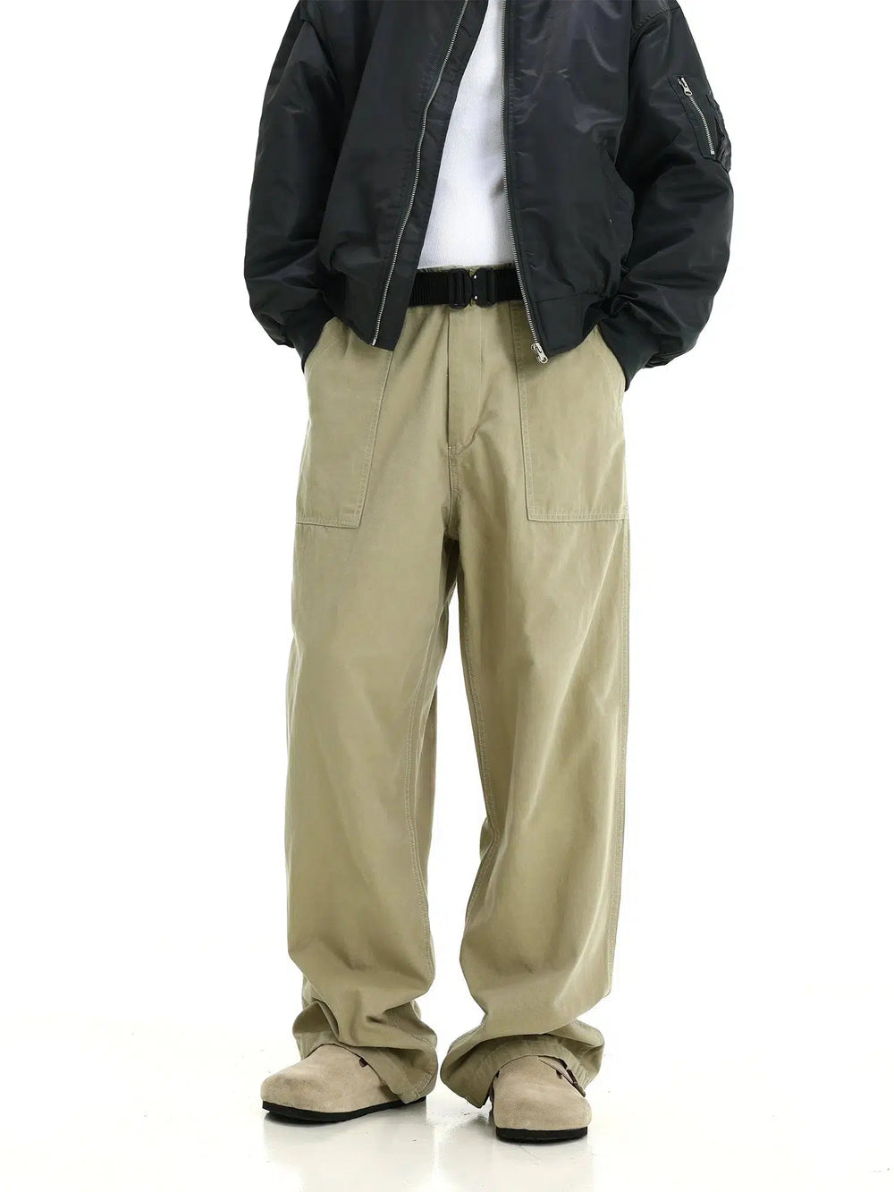 Wide-Leg Cargo Pocket Jeans