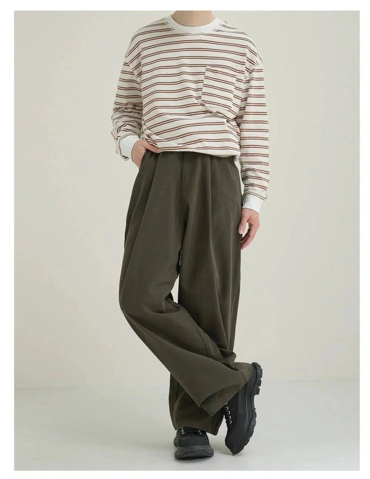Wide-leg Pleated Pants