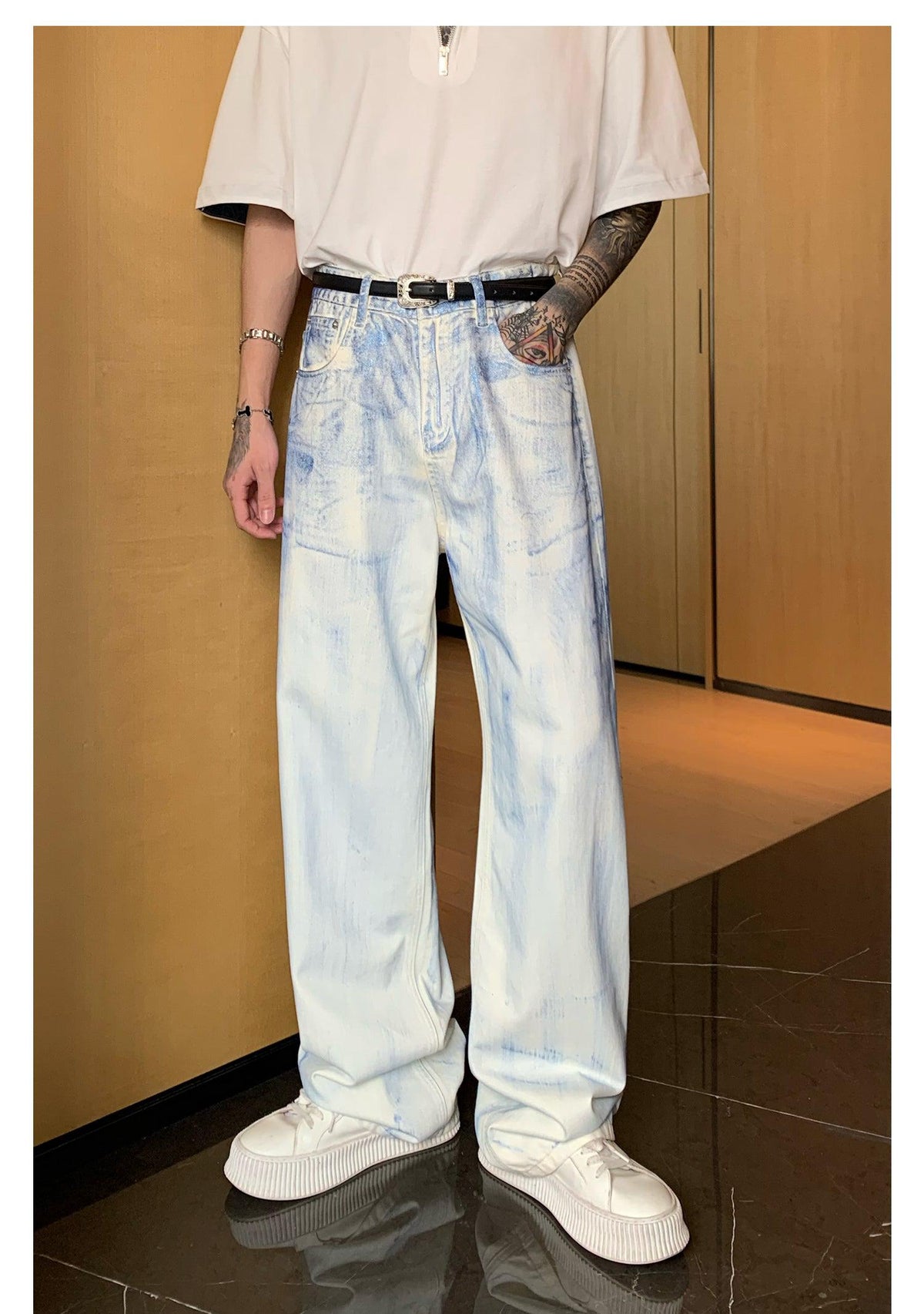 Wide-leg Straight-leg Jeans